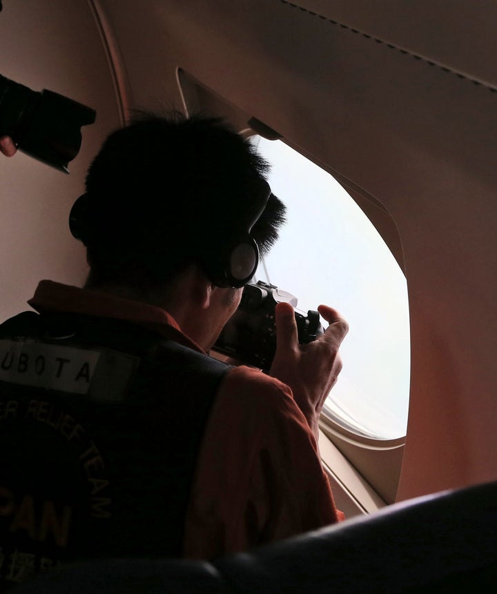 <strong>The search is continuing for the lost plane</strong>