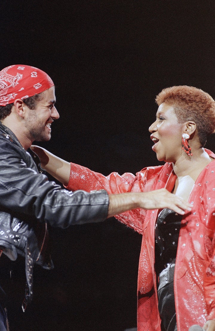 Franklin, who won a Grammy with singer George Michael in 1987, joins the singer onstage in 1988.