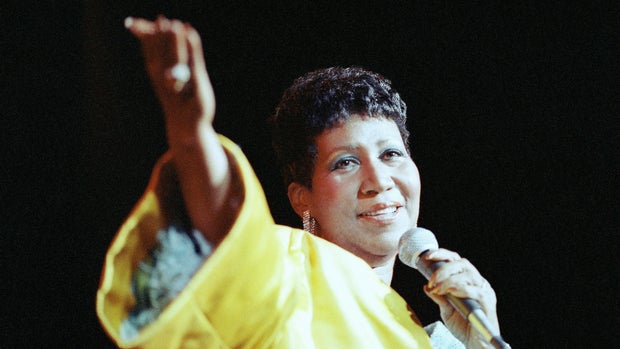 Entertainer Aretha Franklin performs at New York's Radio City Music Hall, July 6, 1989. (AP Photo/Mario Suriani)