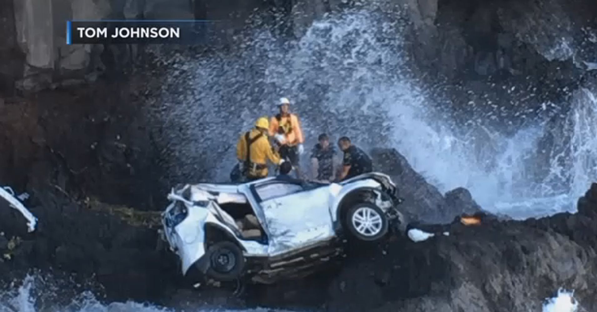 Car Plunges Off 200-Foot Sea Cliff On Hawaii's Hana Highway | HuffPost