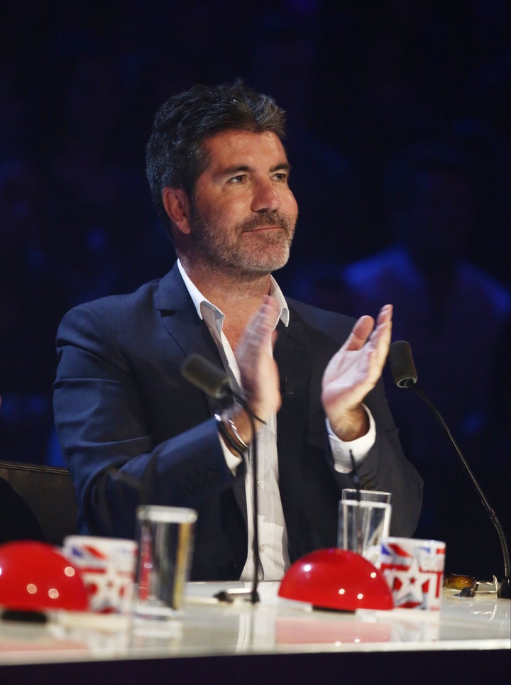 <strong>Simon Cowell</strong>