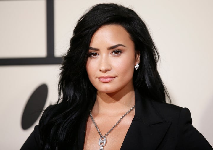 Demi Lovato arrives at the 58th Grammy Awards in Los Angeles, California February 15, 2016. REUTERS/Danny Moloshok