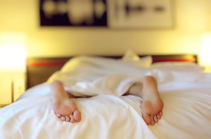 <a href="https://pixabay.com/en/sleeping-tired-bed-feet-1159279/" target="_blank">Want to be productive? Sleep!</a>