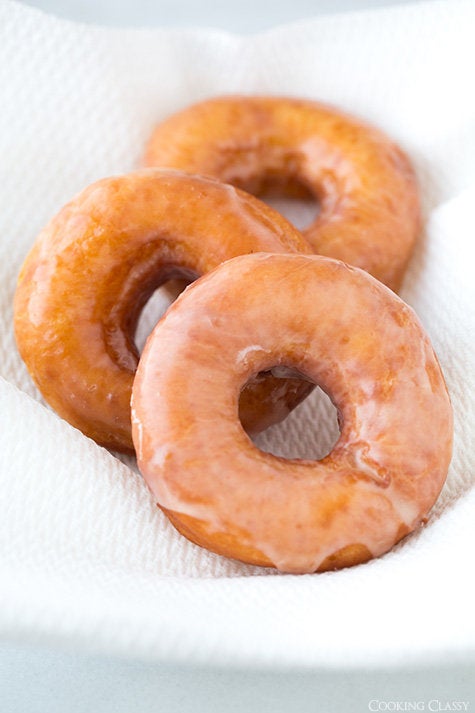 Baked Mini Donuts with Cinnamon Sugar - Cooking Classy