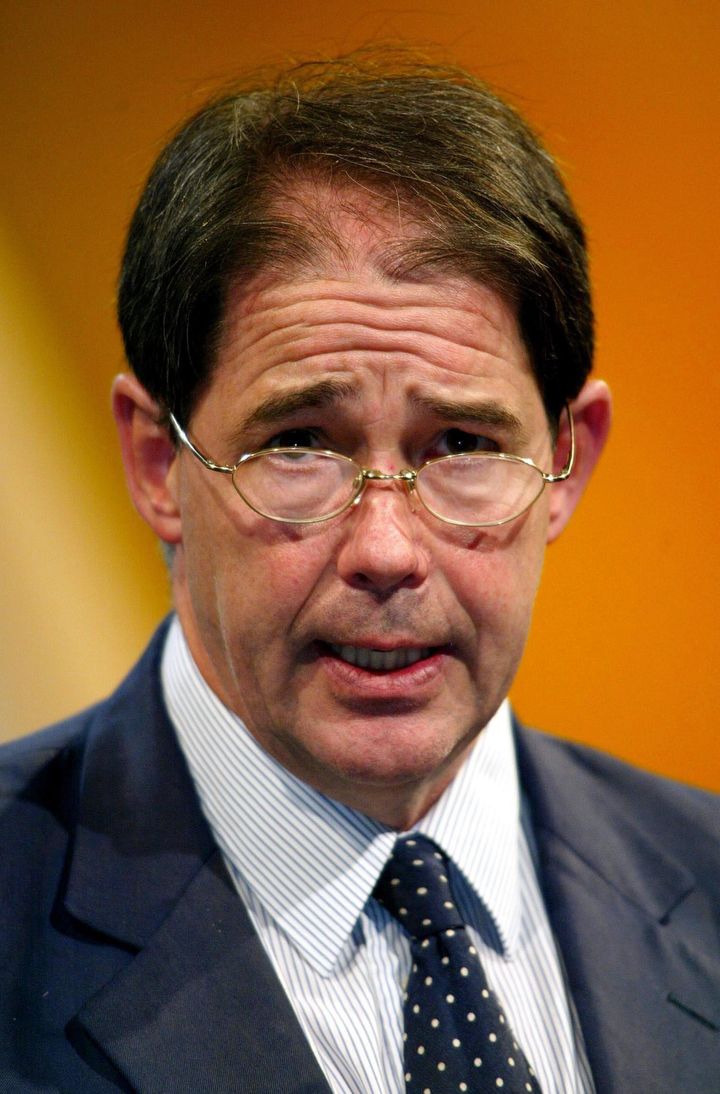 In 2004, Porritt, who was an environmental adviser to the government at the time, attacked Gordon Brown for failing to show enough leadership on tackling climate change