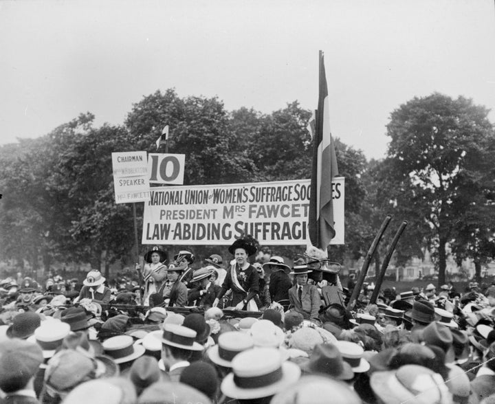 <strong>Fawcett addresses a rally in Hyde Park</strong>
