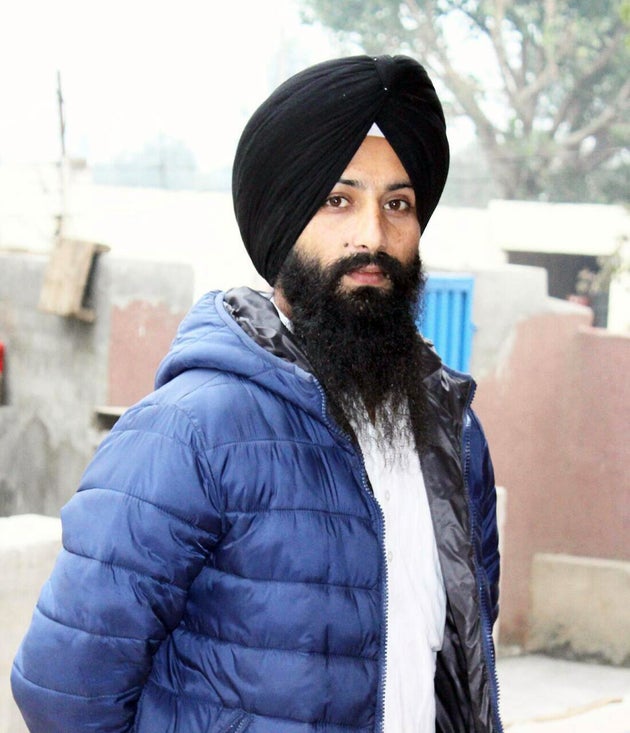 Sikh Man Removes His Turban To Save Dog Drowning In Canal Huffpost
