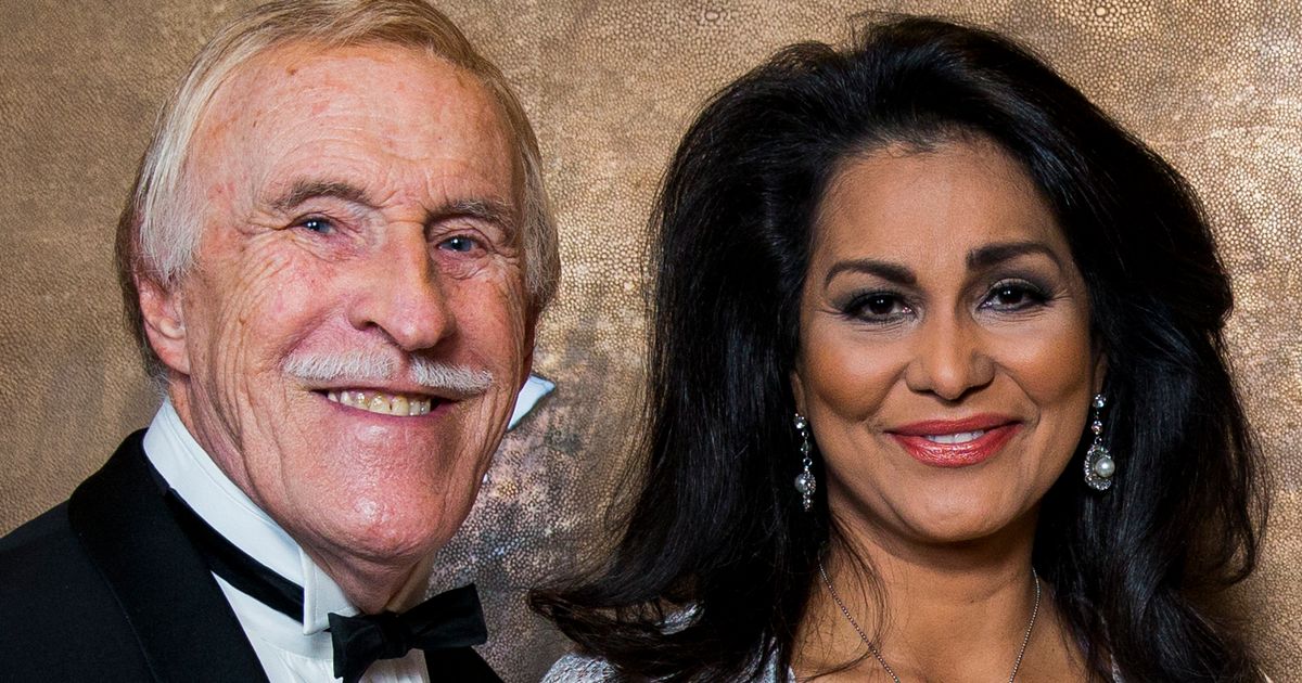 Bruce Forsyths Wife Wilnelia Gives Update On His Health After Cancelled Public Appearance