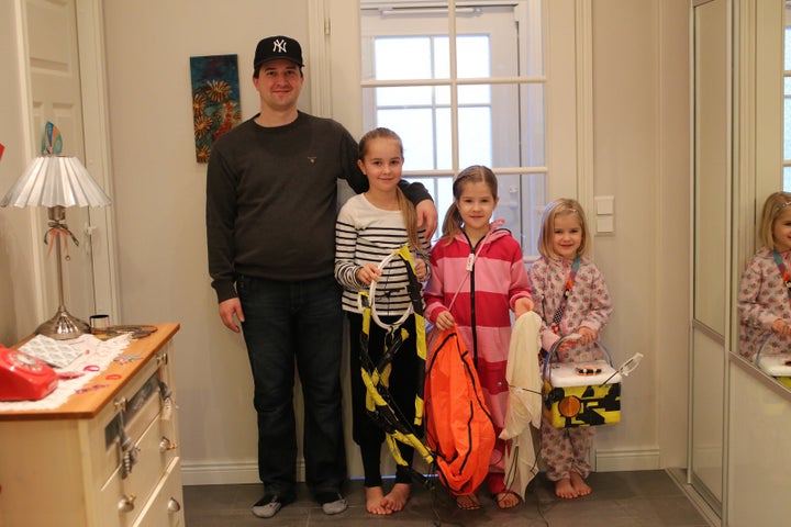 Tero Tähtinen with his daughters.