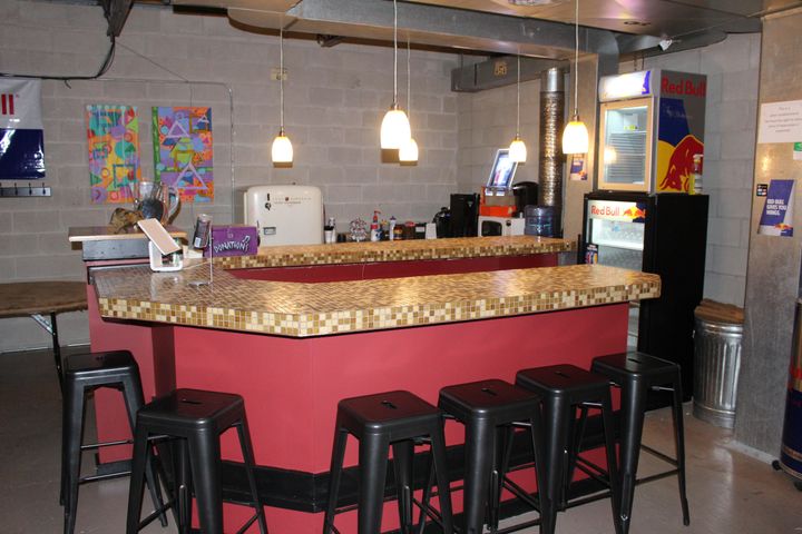 The bar, where non-alcoholic beverages are served. 