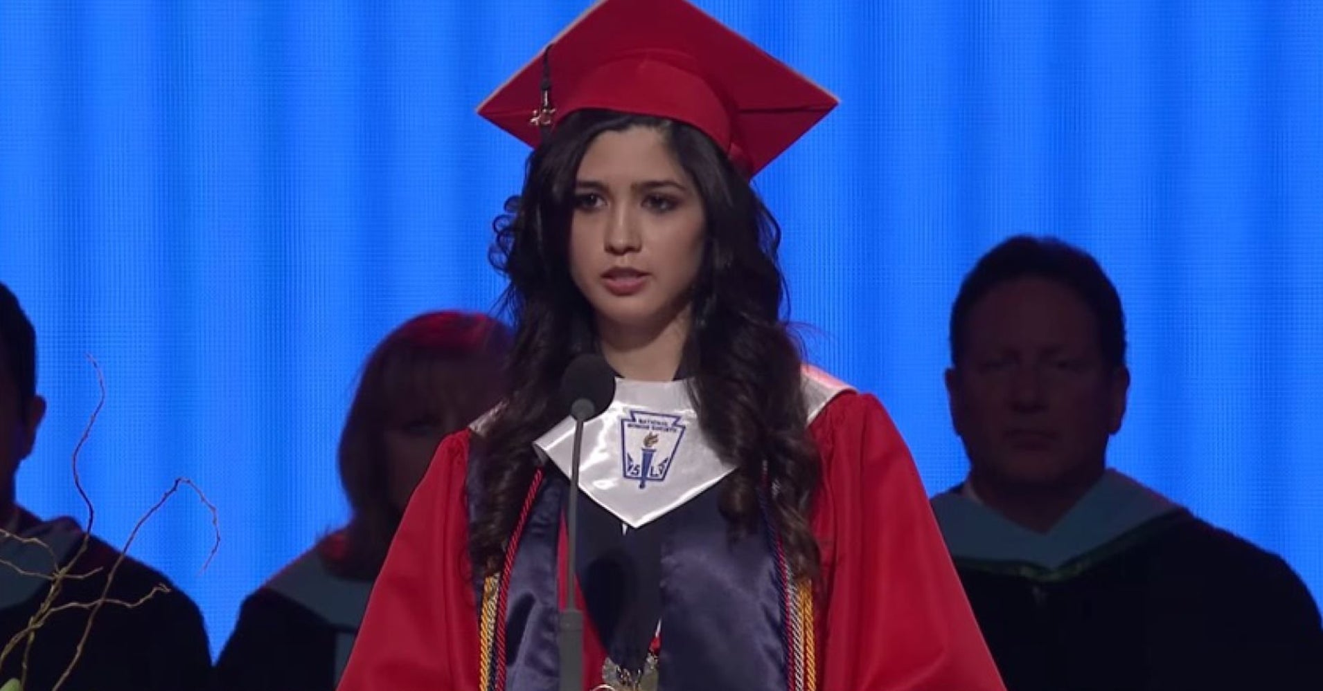 Undocumented valedictorian picture