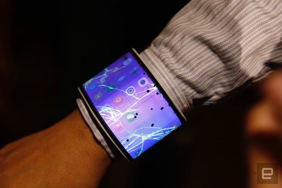 The Lenovo Cplus is a concept phone that is super flexible.