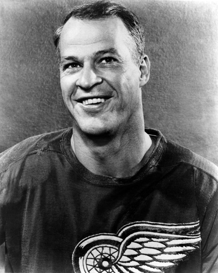 Gordie Howe died Friday morning at the age of 88.