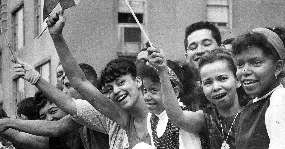 These Photos Capture Over 5 Decades Of Pride At The Puerto Rican Day Parade Huffpost Voices 4324