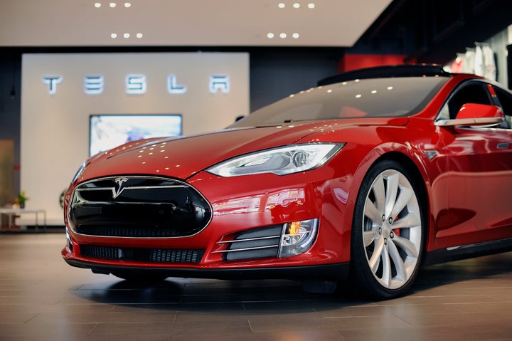 The National Highway Traffic Safety Administration says it was made aware of Tesla's confidentiality agreement last month. A Model S sits on display at the Tesla Motors Inc. retail store in San Jose, California on Aug. 20, 2015.