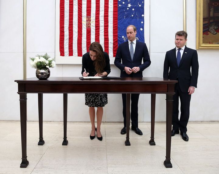 The Duke and Duchess of Cambridge sign a book of condolence for Orlando shooting victims