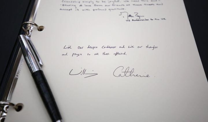 The note left by the royal couple