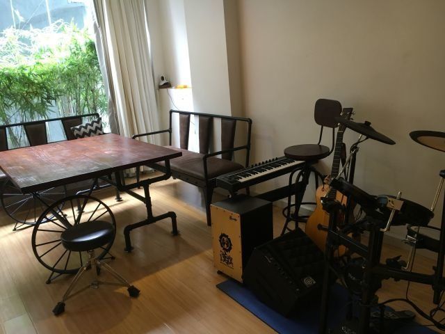 Residents jointly rent out this room and play music in it at night.