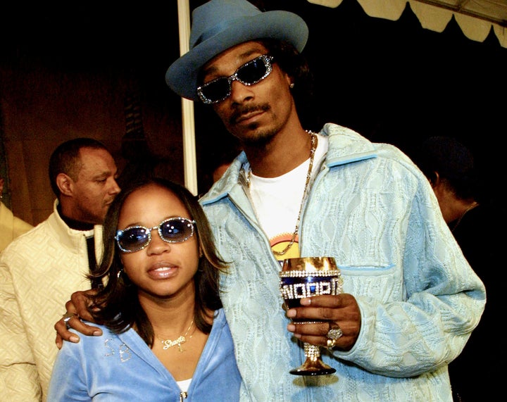 Snoop Dogg -- real name Calvin Broadus -- and his wife Shante Broadus in 2001. 