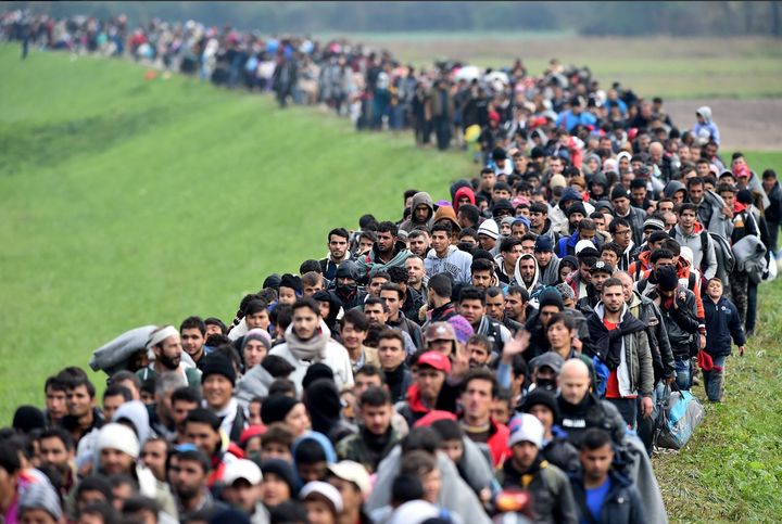 The original Getty image above shows some of the 47,000 refugees that were said to have entered Slovenia within just a few days after Croatia shut its borders 