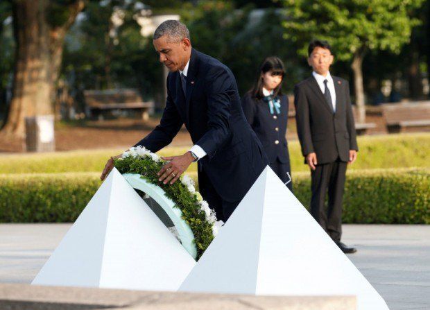 President Obama lays a wreath at a cenotaph in Hiroshima Peace Memorial Park, Friday, May 27, 2016.