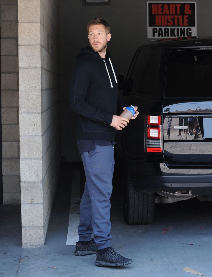 Calvin Harris lets his shoes do the talking