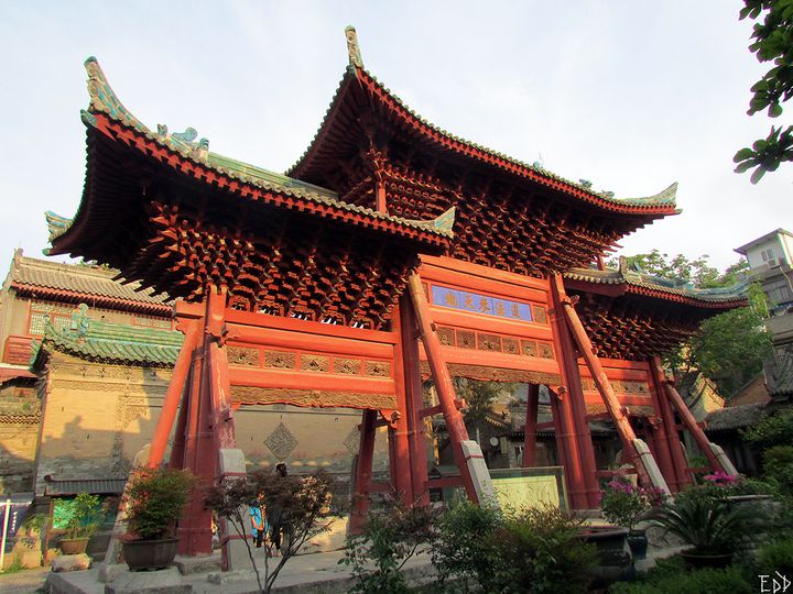 First courtyard of the Great Mosque of Xi'an