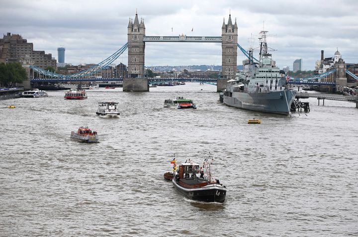 The 'Yorkshire Rose' has set sail down the River Thames in honour of Jo Cox.