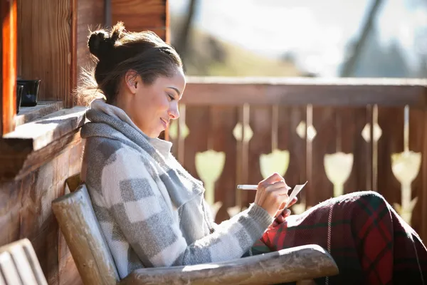 This Big Hearted Kid Therapist Offers Emotional Support To