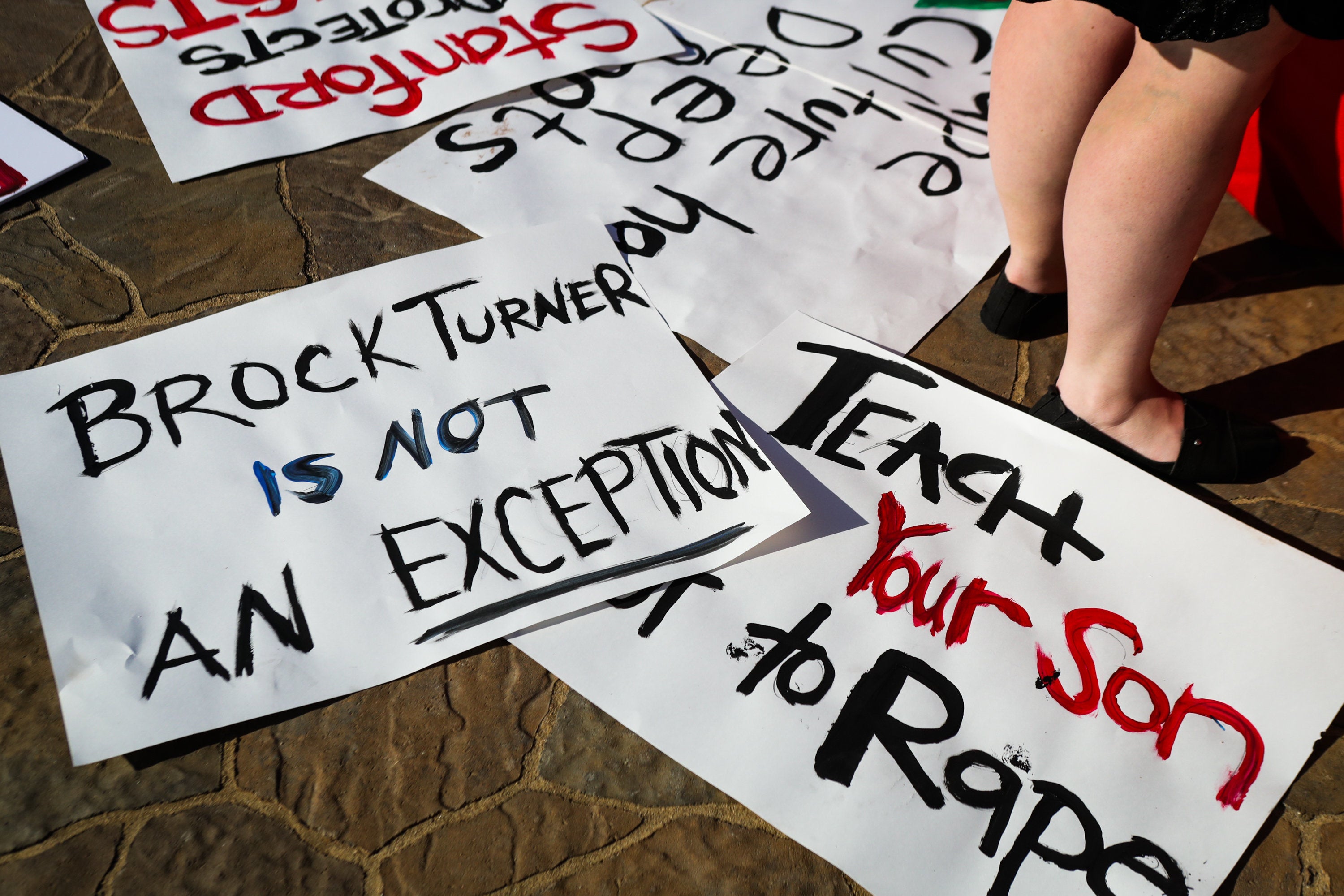 the majority of sexual assaults are committed by strangers. the majority of sexual assaults are committed by strangers.
