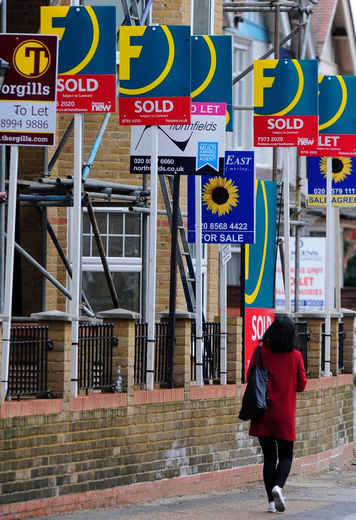 London's property bubble is set to burst with analysts saying that house values could fall £20k by Christmas 