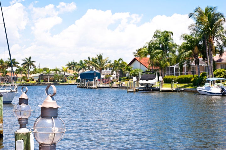 Waterfront properties in Cape Coral with access to the Gulf of Mexico.