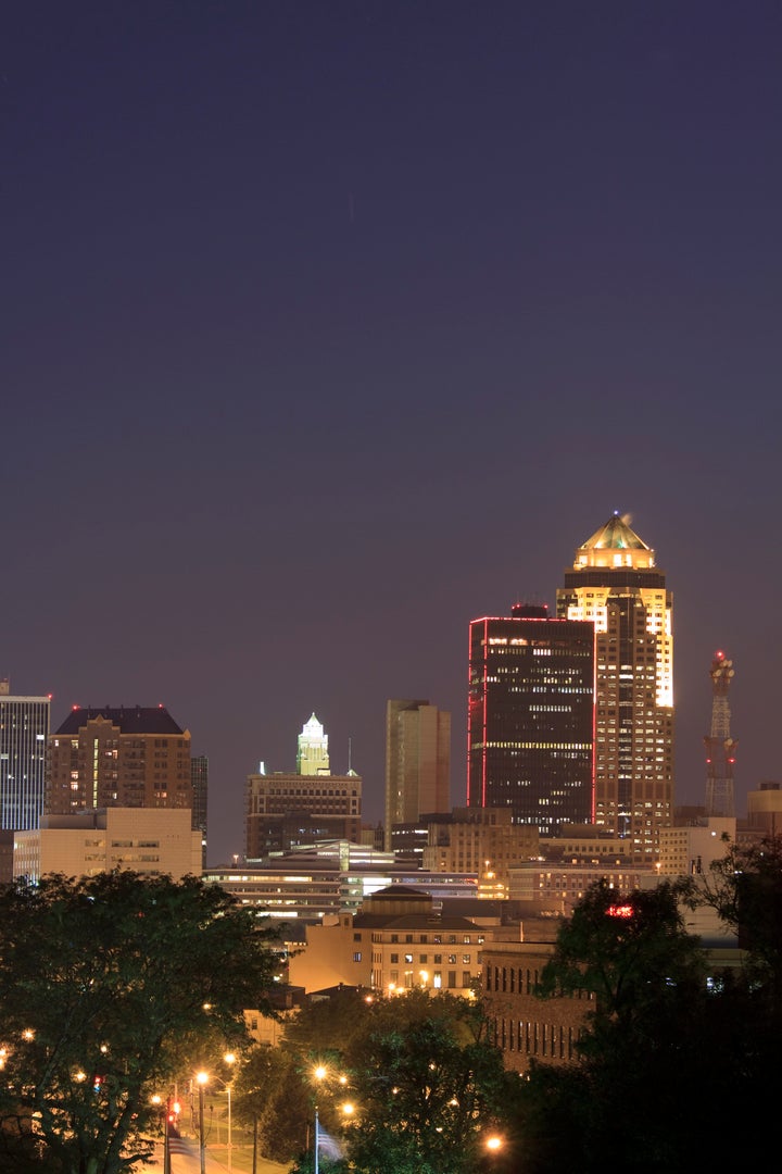 View of Des Moines facing west toward downtown.