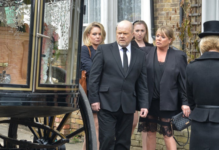 <strong>The Mitchells struggle to pull together for Peggy</strong>