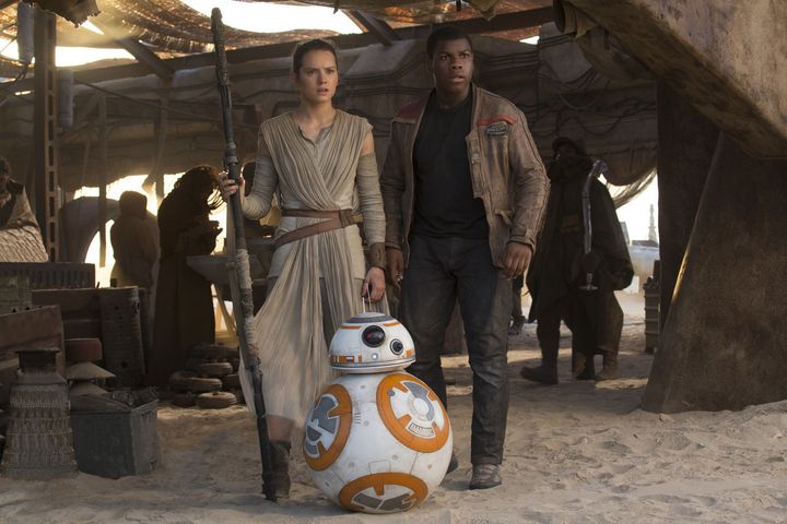 <strong>Daisy Ridley and John Boyega in 'Star Wars: The Force Awakens'</strong>