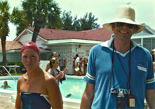 Nancy Stearns Bercaw with her father, Beau Bercaw, at a Florida swim meet in 1984.
