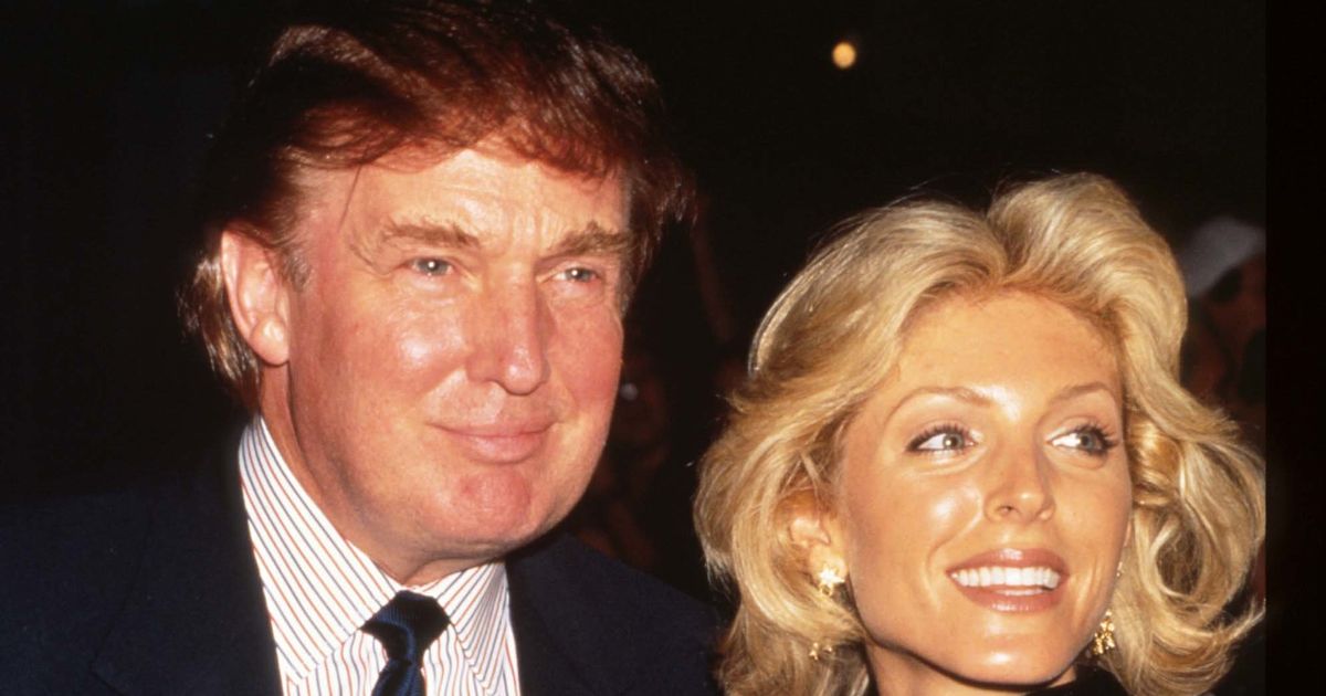 Engagement Ring Donald Trump Gave His Ex-Wife Just Sold For $300,000 ...