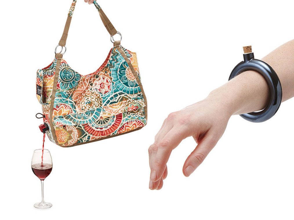 PortoVino Tote Beach Bag - Canvas Wine Purse with Hidden Spout and Dispenser  Flask for Wine Lovers that Holds and Pours 2 bottles of Wine! Traveling,  Concerts, Bachelorette Party - Turquoise/White :