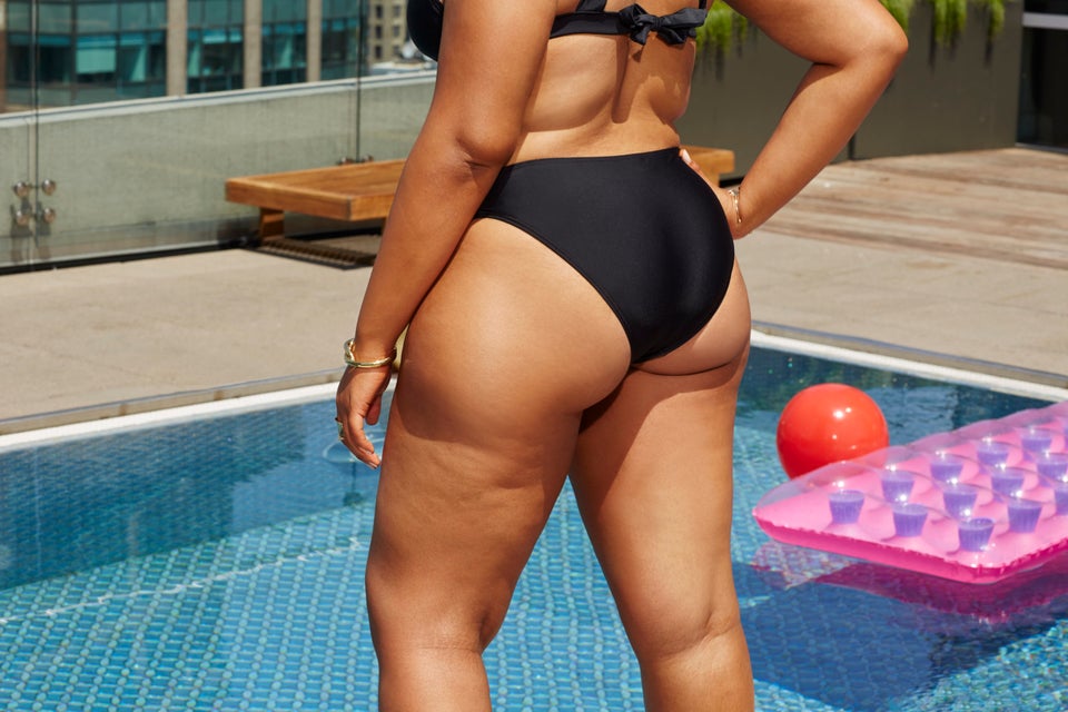 These Sexy Swimsuit Ads Prove Thigh Gap Is Not A Thing Huffpost Life 