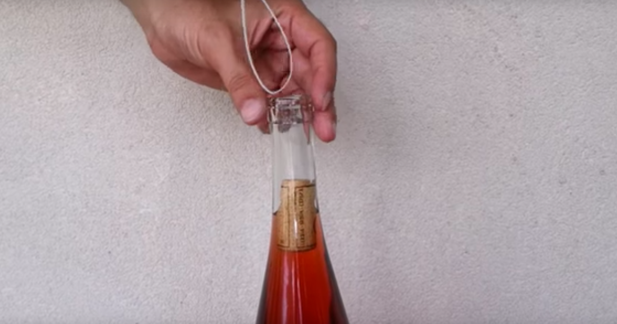 How To Remove Cork From Inside A Bottle Of Wine