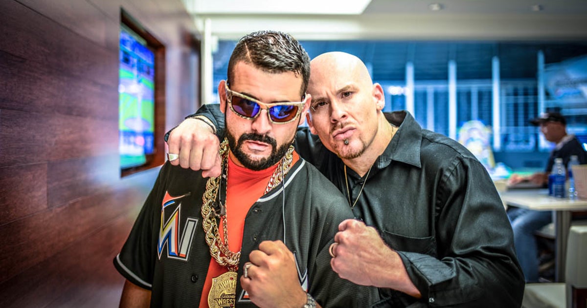 Inside The Mind of Rey Rey: MMA Photog and Tour Guide to the Darkside ...