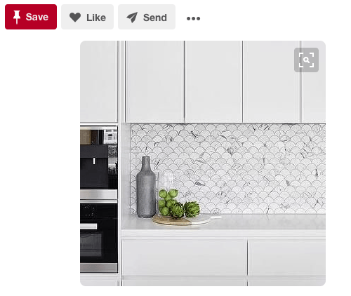 <a href="https://www.pinterest.com/pin/133630313920314037/" target="_blank">The forever classic Carrara marble looks better t