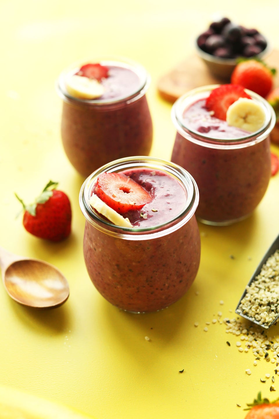 Banana And Berry Hemp Seed Pudding