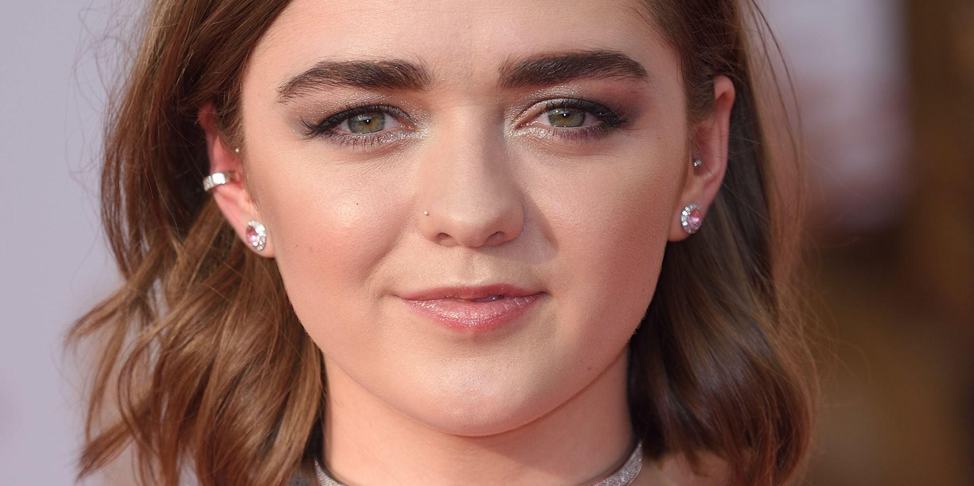 Maisie Williams Dyed Her Hair Midnight Blue And You Need To See It