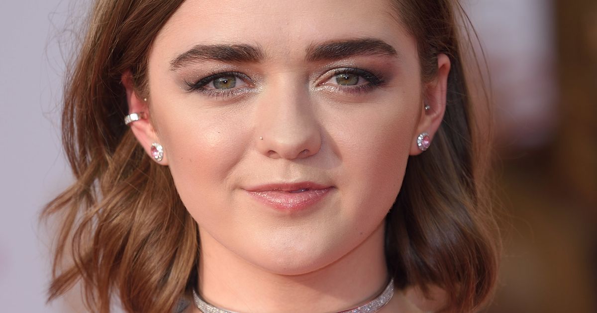 Maisie Williams Dyed Her Hair Midnight Blue, And You Need To See It ...