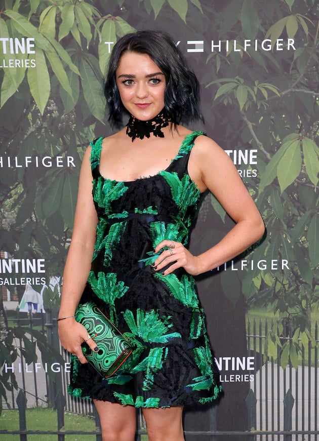 Maisie Williams Dyed Her Hair Midnight Blue And You Need To See It