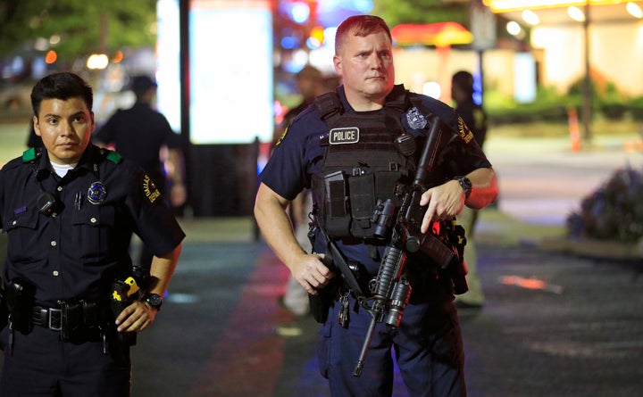 <br>The grim footage of the <a href="http://www.nleomf.org/facts/enforcement/deadliest.html?referrer=http://www.huffingtonpost.com/entry/dallas-protest-shooting_us_577f0a0ce4b0344d514eb552" role="link" class=" js-entry-link cet-external-link" data-vars-item-name="deadliest day" data-vars-item-type="text" data-vars-unit-name="577f74e0e4b0c590f7e8d65b" data-vars-unit-type="buzz_body" data-vars-target-content-id="http://www.nleomf.org/facts/enforcement/deadliest.html?referrer=http://www.huffingtonpost.com/entry/dallas-protest-shooting_us_577f0a0ce4b0344d514eb552" data-vars-target-content-type="url" data-vars-type="web_external_link" data-vars-subunit-name="article_body" data-vars-subunit-type="component" data-vars-position-in-subunit="0">deadliest day</a> for U.S. police since September 11, 2001, attests to the ways social media and handheld cameras have revolutionized the way we experience major news events.