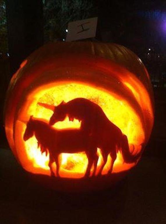 27 of our favourite Geeky Pumpkin Carving ideas