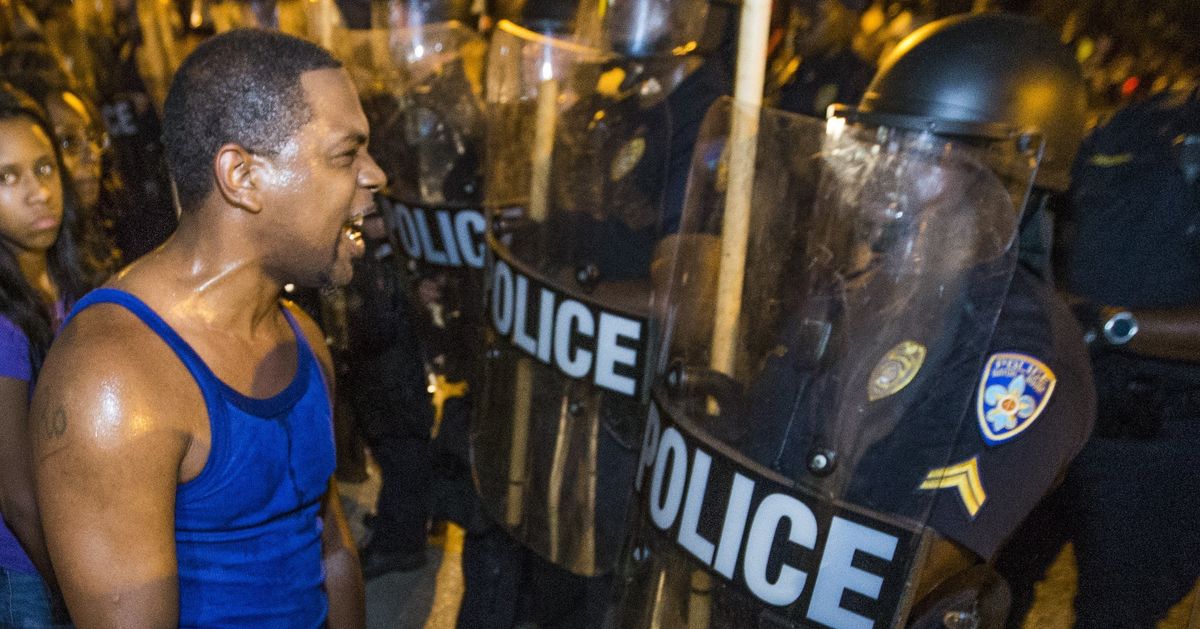 Police In Baton Rouge Face Off With Protesters Demanding Justice For ...