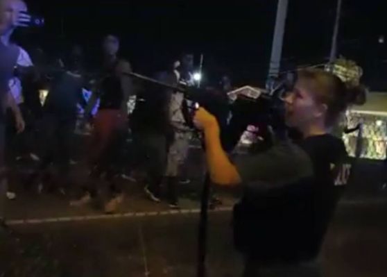 Baton Rouge Cop Points Assault Weapon At HuffPost Reporter, Protesters ...